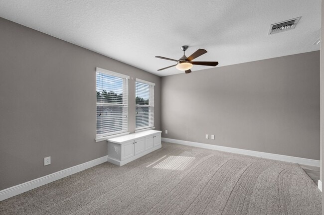 Building Photo - 8623 Via Trieste Dr