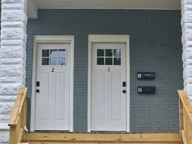 Building Photo - 1560 Dixmont Ave
