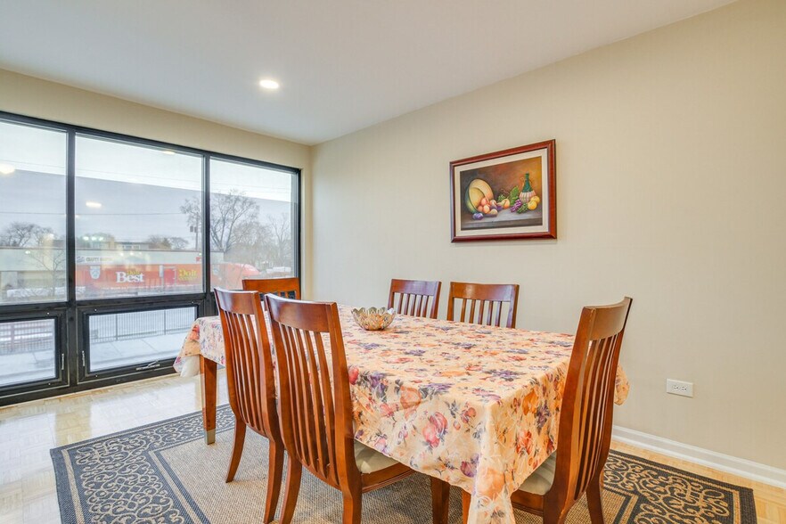 Building Photo - 4319 N Central Ave