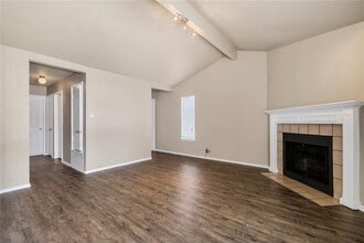 Building Photo - 1220 Orchard Park Cir