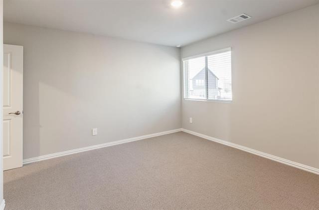 Building Photo - 909 Elijah Ln