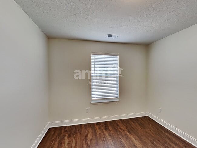 Building Photo - 8066 Rapala Ln