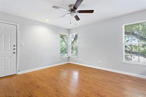 Building Photo - 7685 Northcross Dr