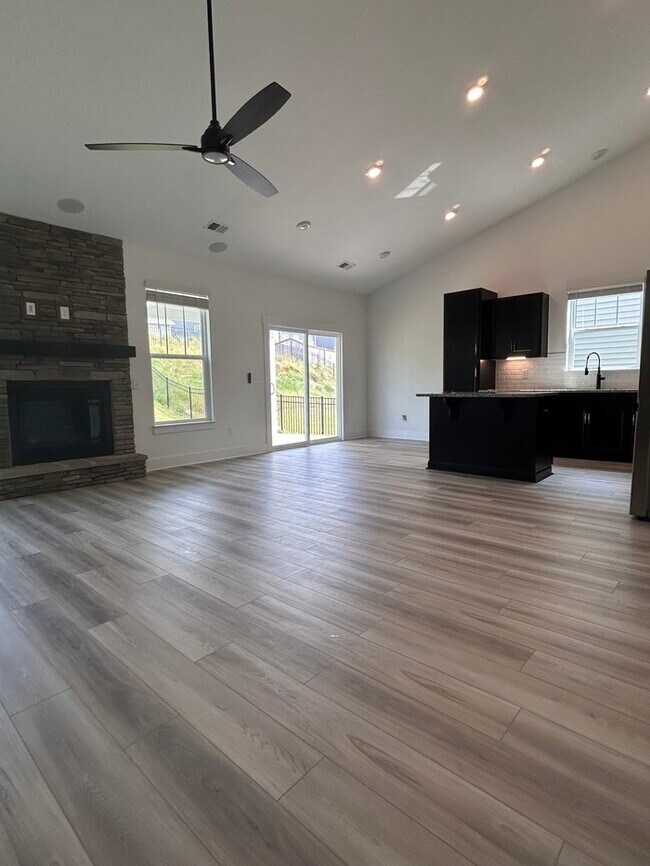 Building Photo - New Construction in Easley!