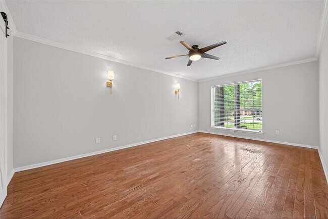 Building Photo - 106 Breezy Point Pl