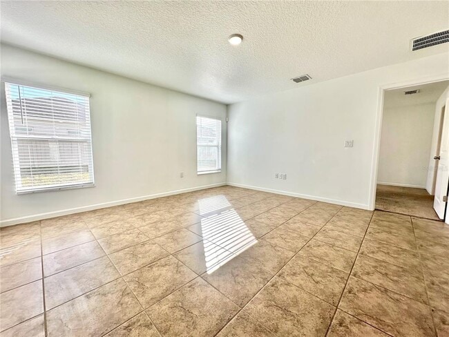 Building Photo - 3807 Whitney Wy