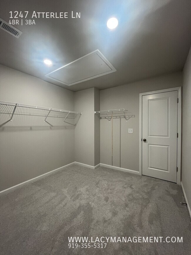 Building Photo - 1247 Atterlee Ln