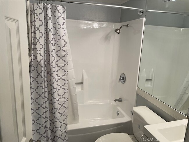 Building Photo - 45270 Panorama Dr