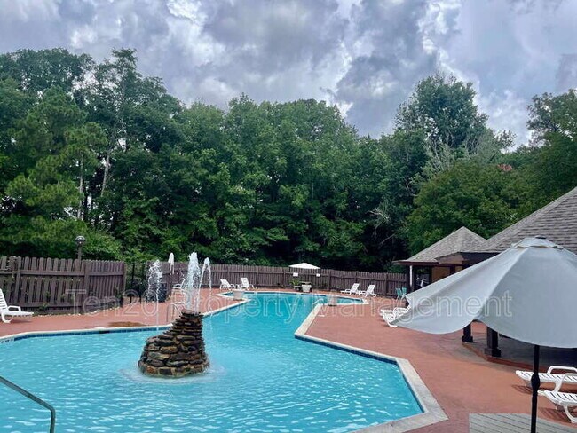 Building Photo - 2525 Norris Rd