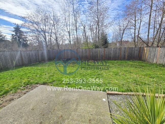 Building Photo - 15410 87th Ave E