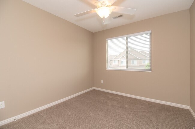 Building Photo - 3422 W Mount Cortina Way