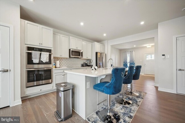 Building Photo - 8036 Milltown Cir