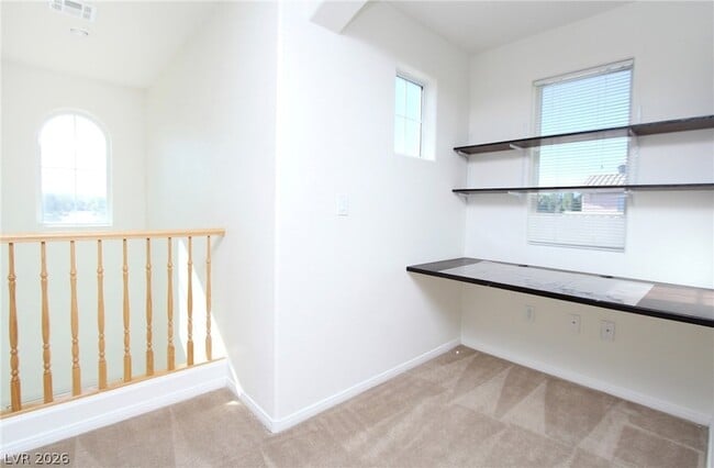 Building Photo - 5830 Willow Trace Ave