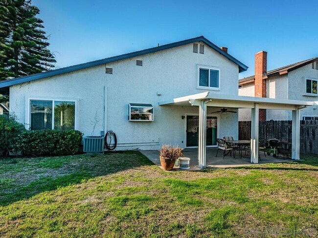 Building Photo - 11331 Penanova St