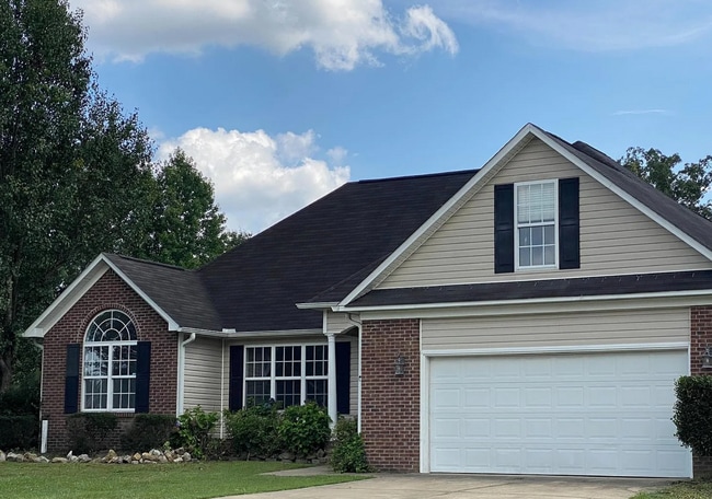 Building Photo - 137 Haywood Dr