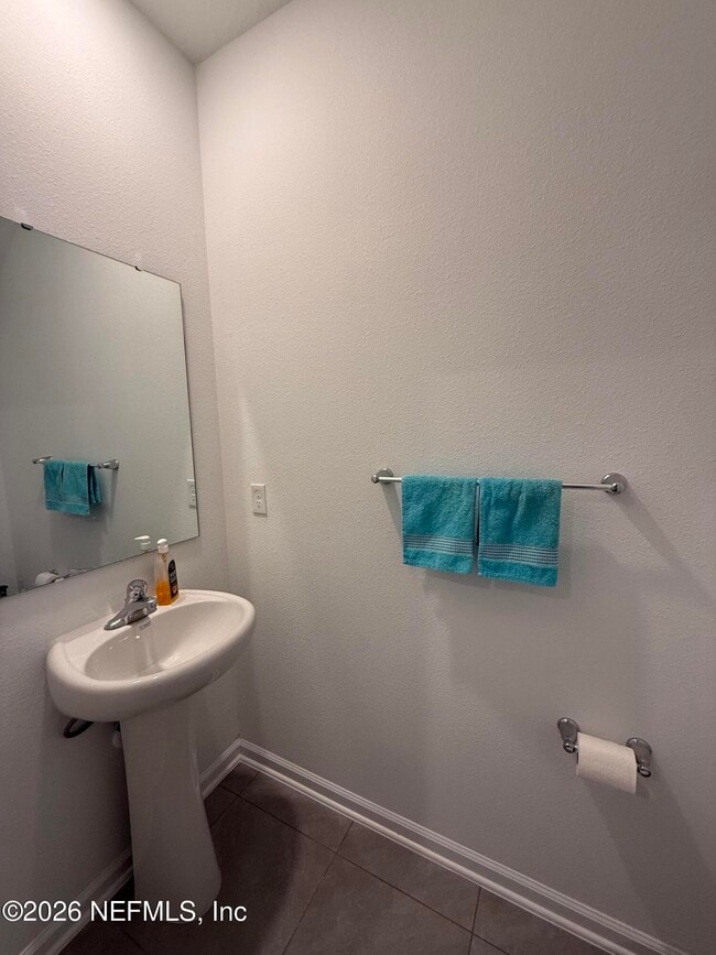 Building Photo - 88 Crisanto Rd