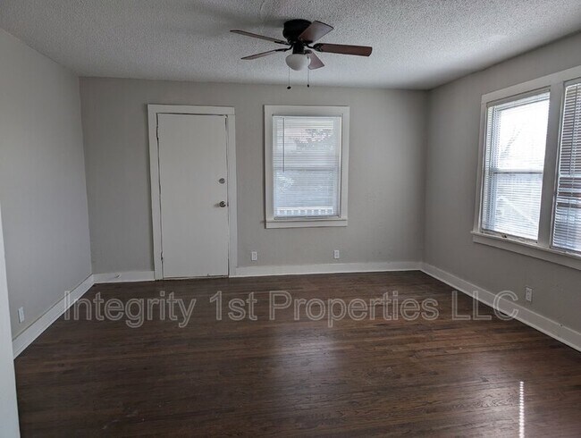 Building Photo - 4408 Montgall Ave