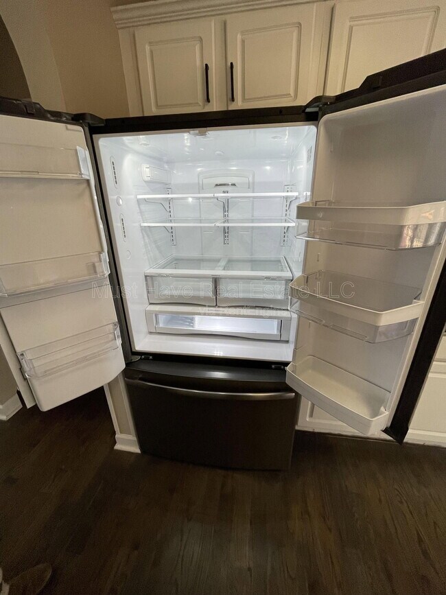 Building Photo - 5700 Crown Terrace