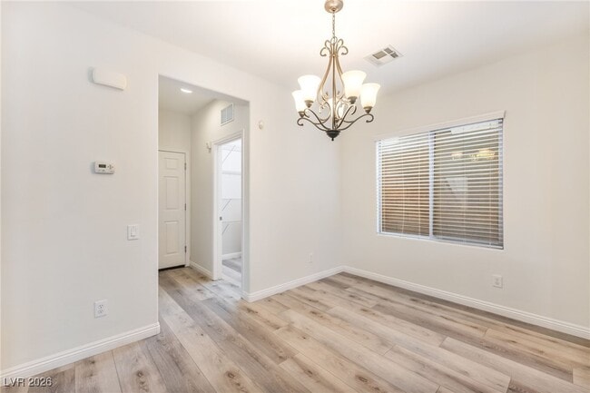 Building Photo - 10822 La Florentina Ave