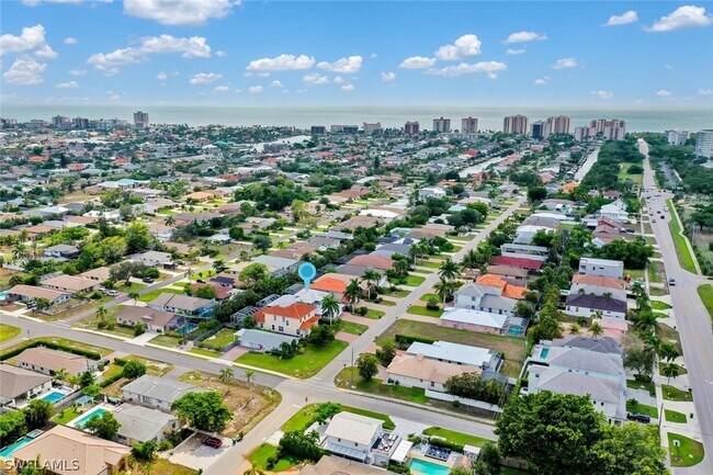 Building Photo - 590 110th Ave N