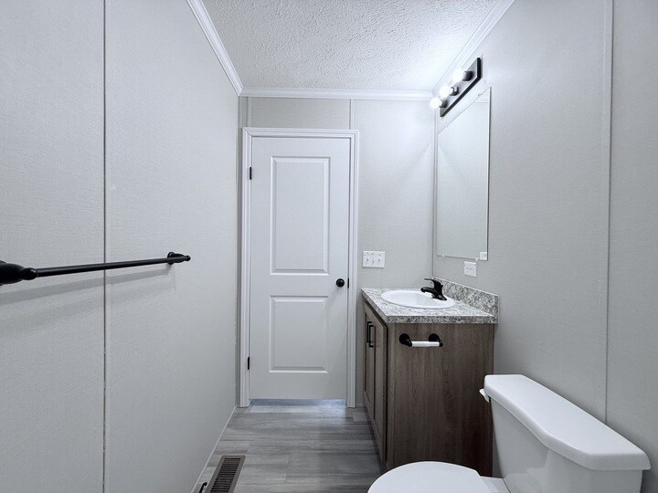 Building Photo - 29811 W Essex Ct