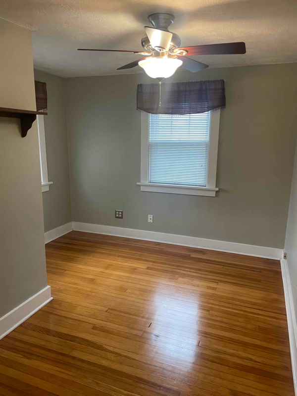 Building Photo - 2716 Buena Vista Dr
