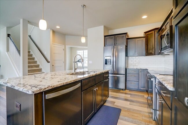 Building Photo - 601 Tawny Elm Pkwy