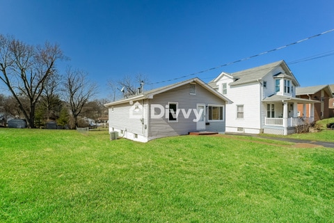 Building Photo - 2511 Hood Ave