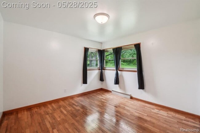 Building Photo - 3005 S Hickory Ridge Rd