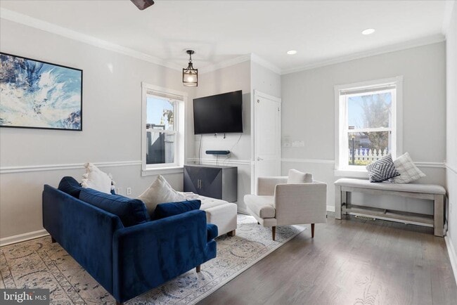 Building Photo - 5015 22nd St N