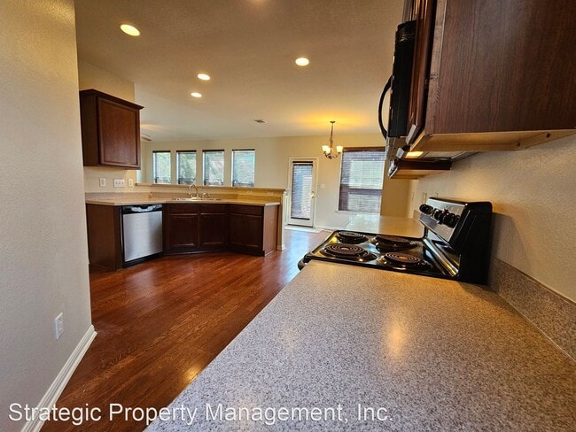 Building Photo - 3 br, 2.5 bath House - 9326 Hazelton Lane