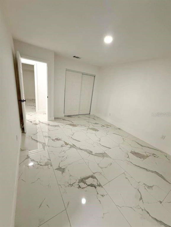 Building Photo - 1048 Newbern St NE