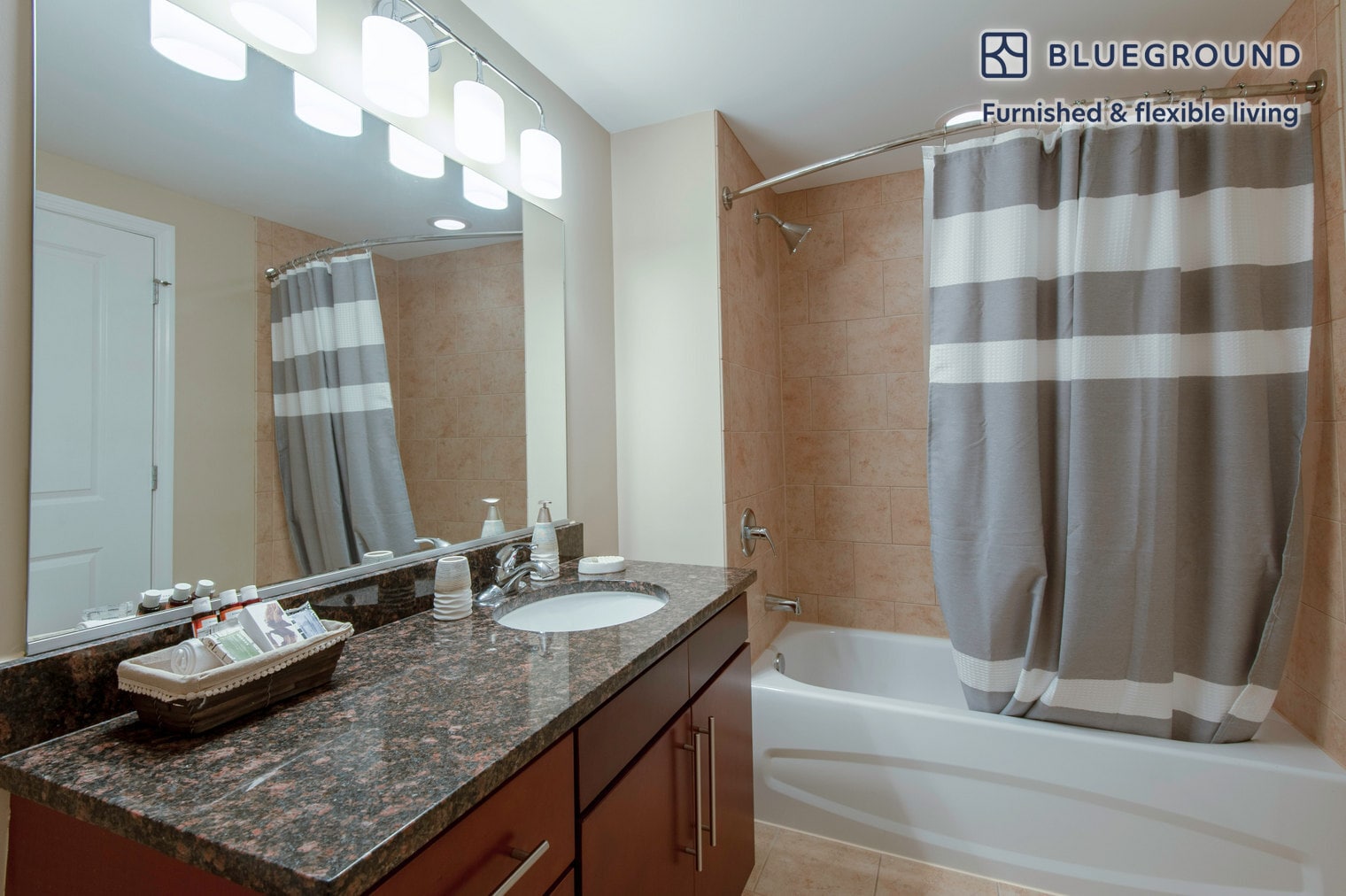 Building Photo - 415 L St NW