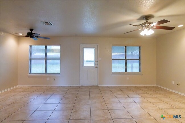 Building Photo - 4406 Bowles Dr