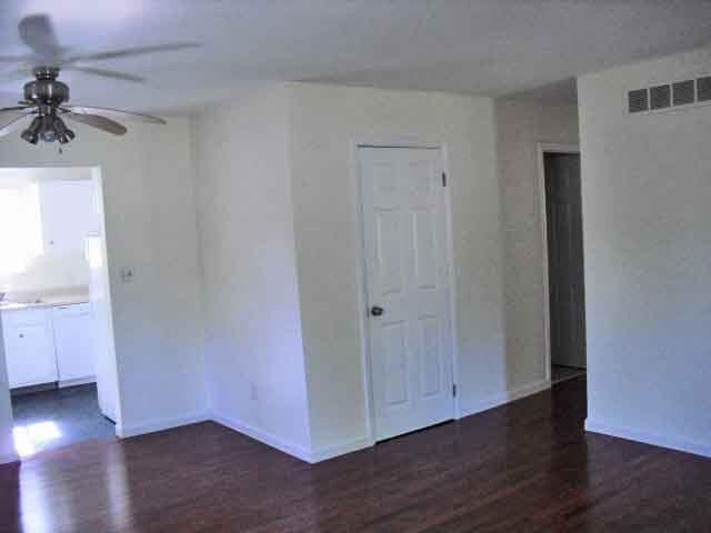 Building Photo - 2565 Platt Rd