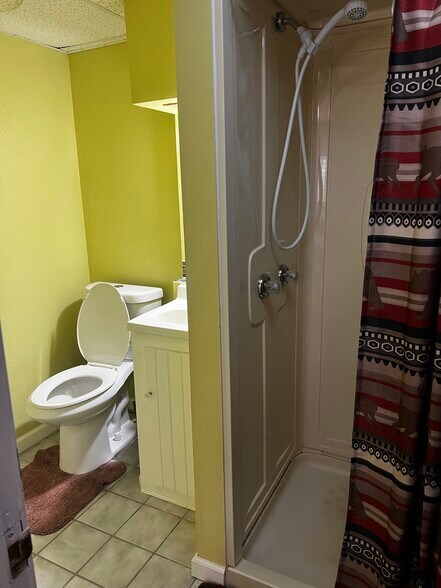 Building Photo - 3685 Deep Haven Dr