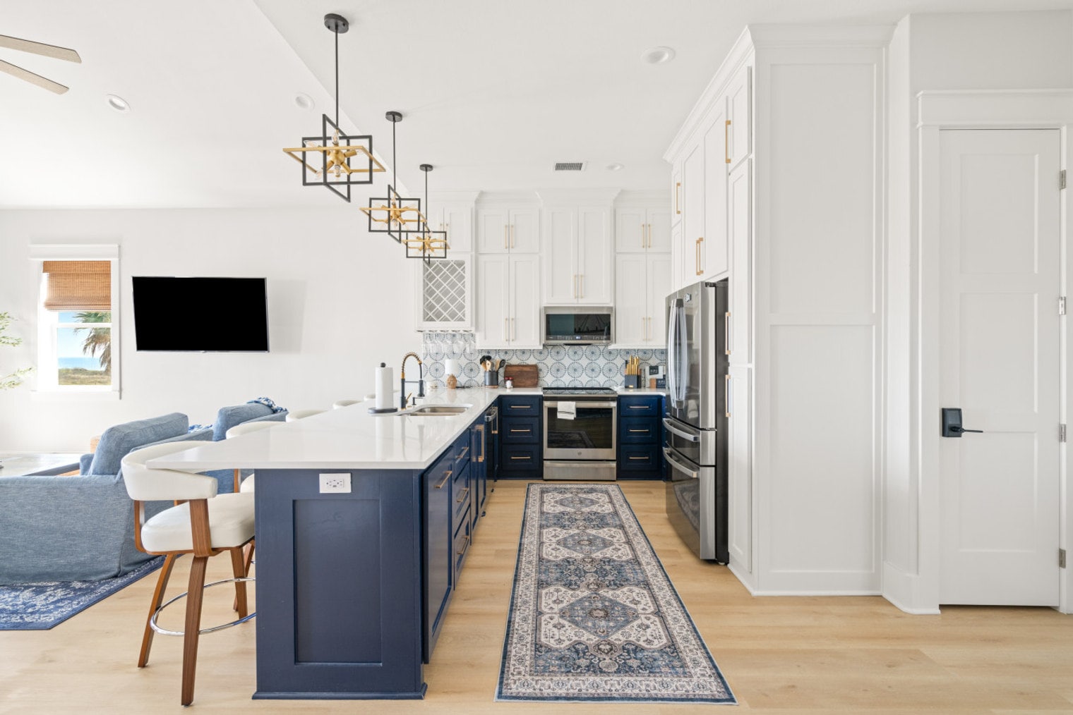 Building Photo - 867 Bowers Ln