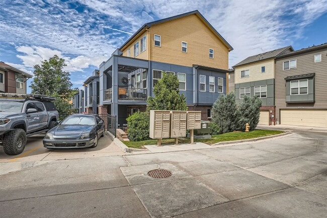 Building Photo - 11243 Colony Cir