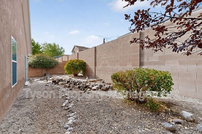 Building Photo - 5905 Night Whisper Rd NW