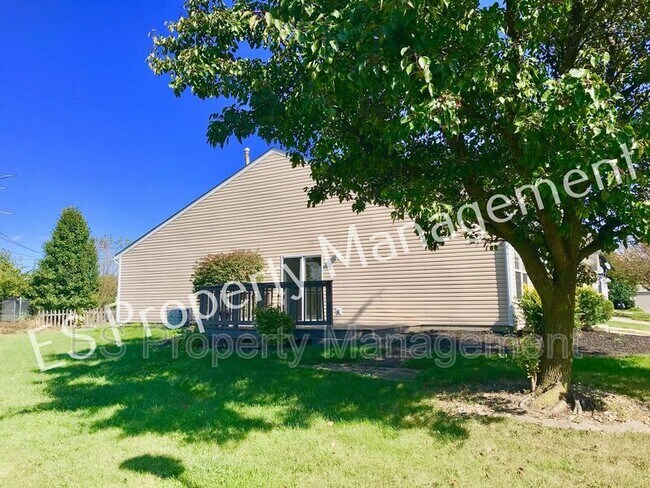 Building Photo - 6728 Garway Ln