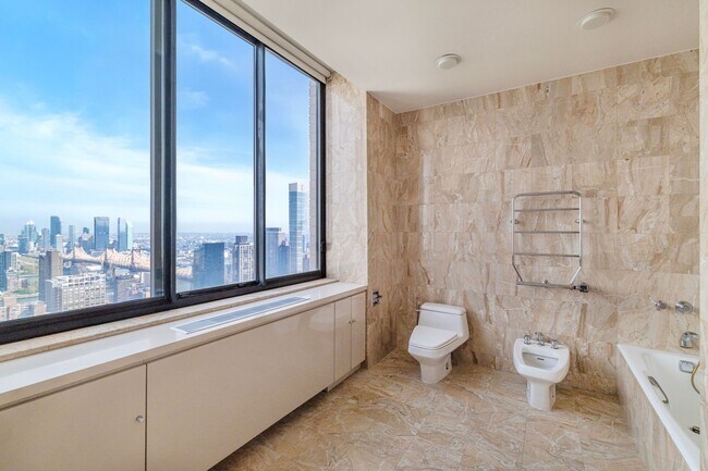 Building Photo - 200-210 E 65th St