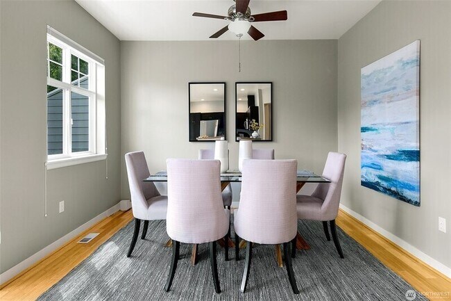 Building Photo - 959 232nd Ln NE