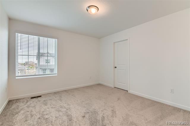 Building Photo - 4858 Astor Pl