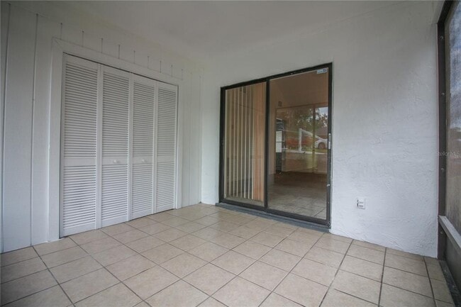 Building Photo - 1040 Harden Ct