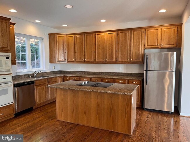 Building Photo - 1458 Broad Run Rd