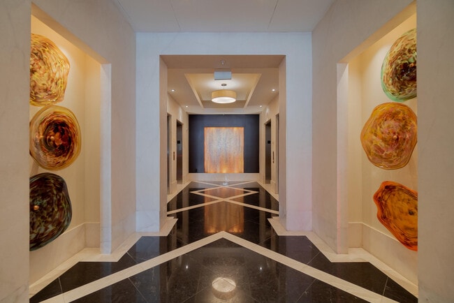 Building Photo - 550 Okeechobee Blvd