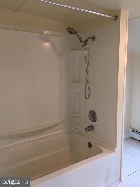 Building Photo - 309 Brower Ave