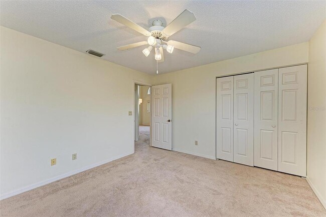 Building Photo - 5612 Ashton Lake Dr