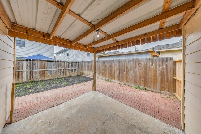 Building Photo - 10607 Logger Pines Trail