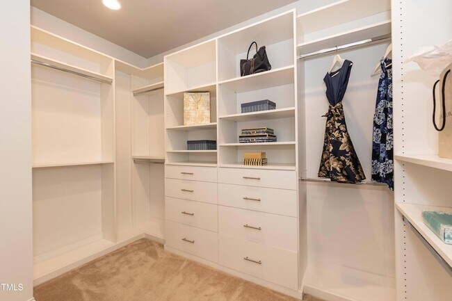 Building Photo - 273 Scarlet Tanager Cir
